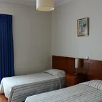 Residencial Mares 3*