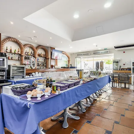 Residencial Mares 3* Tavira