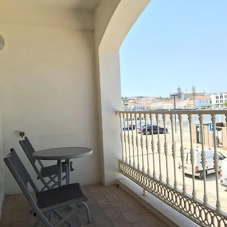 Gæstehus Residencial Mares 3*