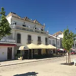 Residencial Mares 3*