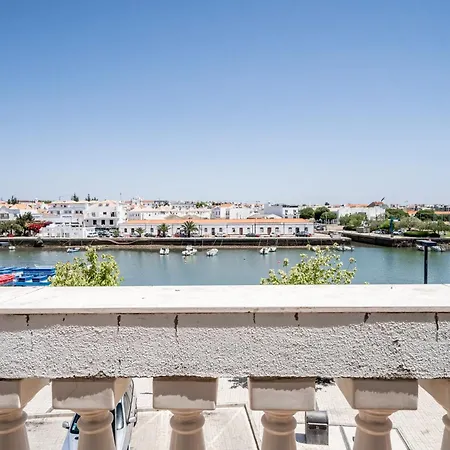 Guest house Residencial Mares Tavira