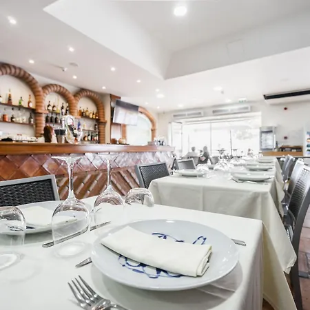 Residencial Mares Гостевой дом 3*