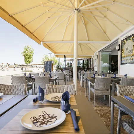 Residencial Mares 3*