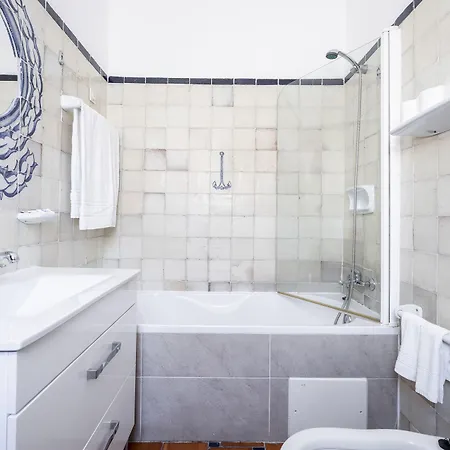 Residencial Mares Guest house