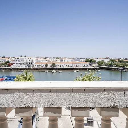 Гостевой дом Residencial Mares 3*