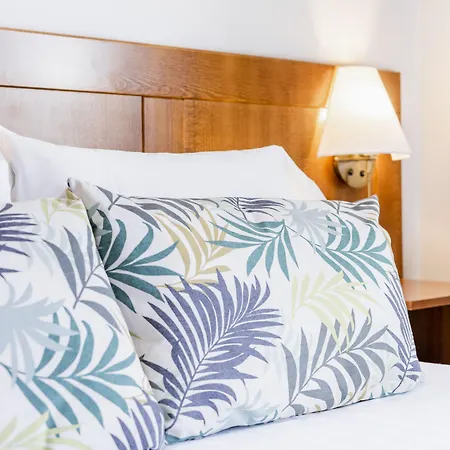Casa de hóspedes Residencial Mares 3*