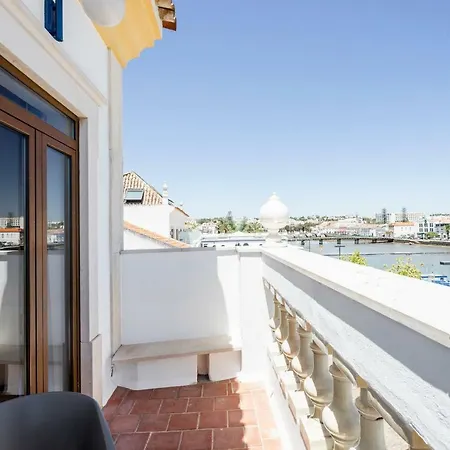 Vendégház Residencial Mares 3*