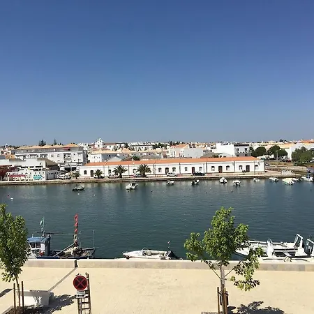 Guest house Residencial Mares 3*