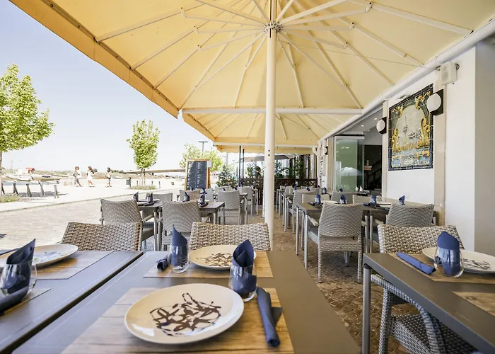 レジデンシャル マレス 3*