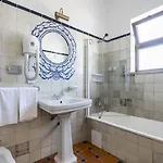 Residencial Mares 3*