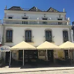 Residencial Mares 3*