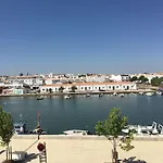 Casa de hóspedes Residencial Mares 3*